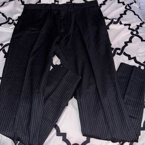 Banana Republic Black Skinny Fit Pants/Slacks